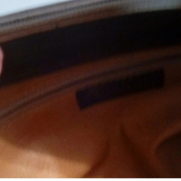 DESIGNER Peleturie Elegant Black and Tan Women's Bag - Picture 6 of 6